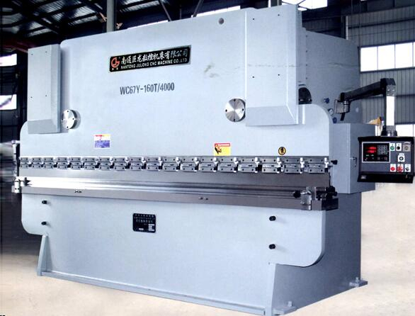 WC67Y系列雙缸液壓板料折彎機(jī) 